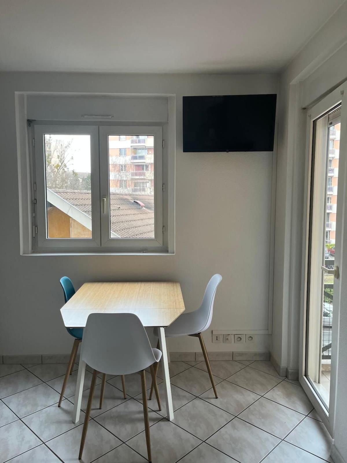 Апартаменты Le Rialto Cozy T2 Avec Parking Анси Экстерьер фото